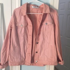 Adorable pink denim jacket!